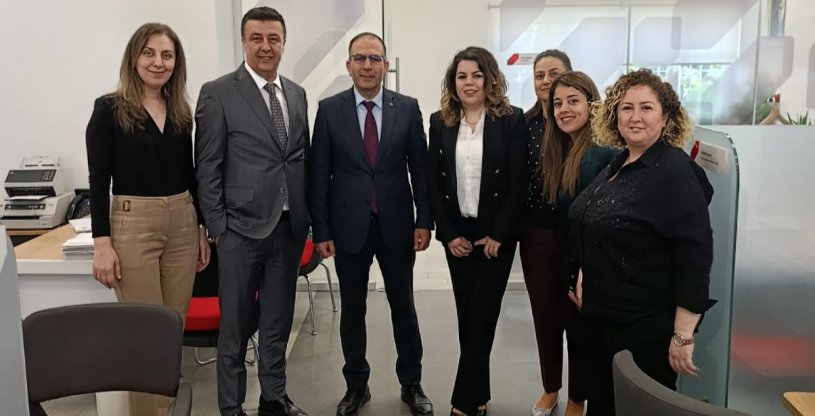KOP,  ZİRAAT BANKASI İZMİR YOLU ŞUBESİNE 'HAYIRLI OLSUN' ZİYARETİNDE BULUNDU